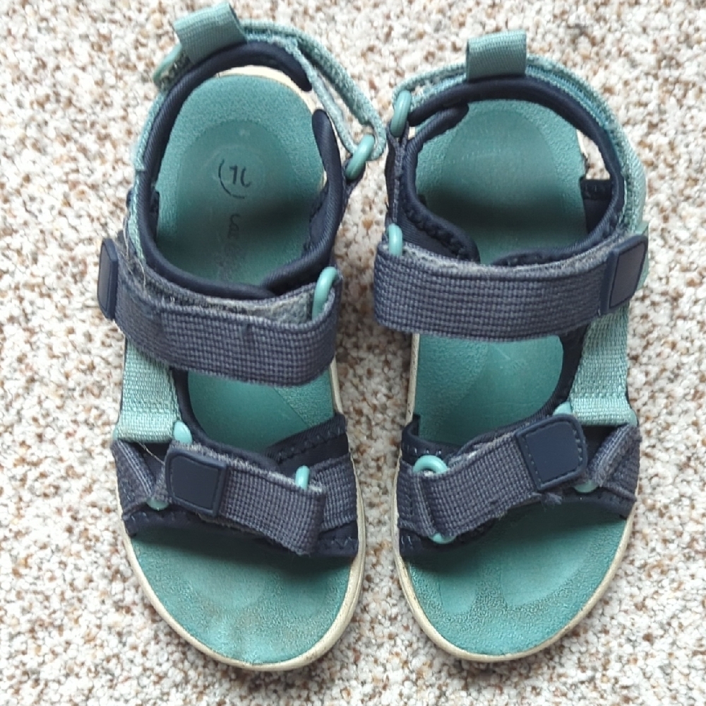 Kids Navy and Teal Sandals